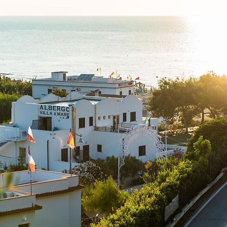 Albergo Villa A Mare Пешичи Екстериор снимка