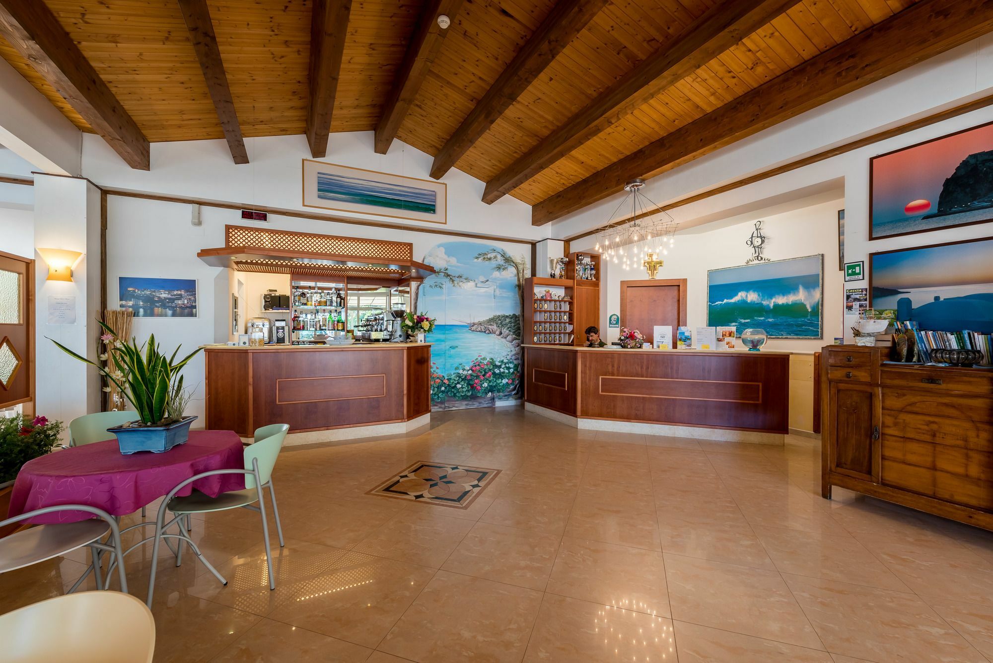 Albergo Villa A Mare Пешичи Екстериор снимка